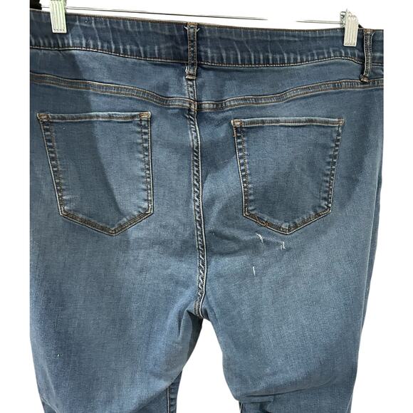 Ava & Viv Distressed Tapered Leg Jeans Size 20W Medium Blue VGC - Picture 3 of 6